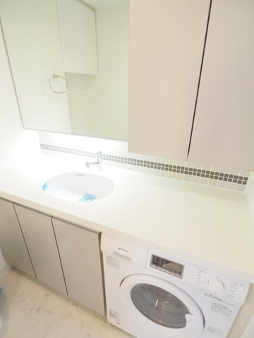 新品家具付きマンション音羽15(KaGood東京)の独立洗面台