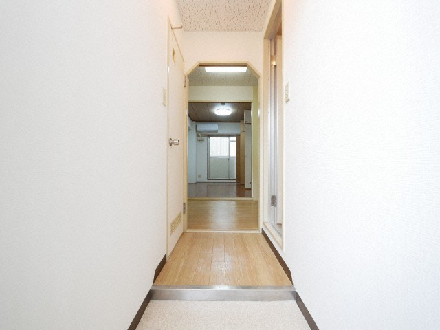 Ｃｏｌｌｅｃｔｉｏｎ中崎Ｉの玄関