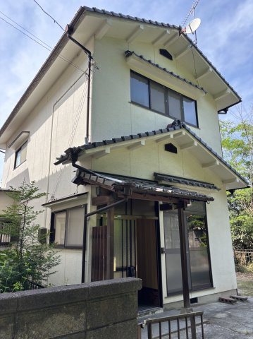 呉市焼山桜ヶ丘３丁目の一戸建て