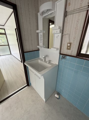 呉市焼山桜ヶ丘３丁目の一戸建ての洗面所