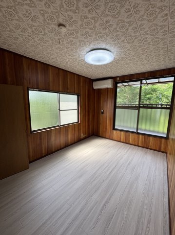 呉市焼山桜ヶ丘３丁目の一戸建ての内装