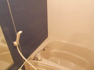 【浴室】 | パインヒル | 落ち着いた空間のお風呂です