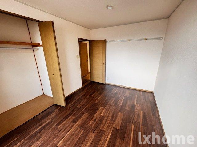 プチ・ロワイヤルの子供部屋|子供のお昼寝に使えるお部屋です