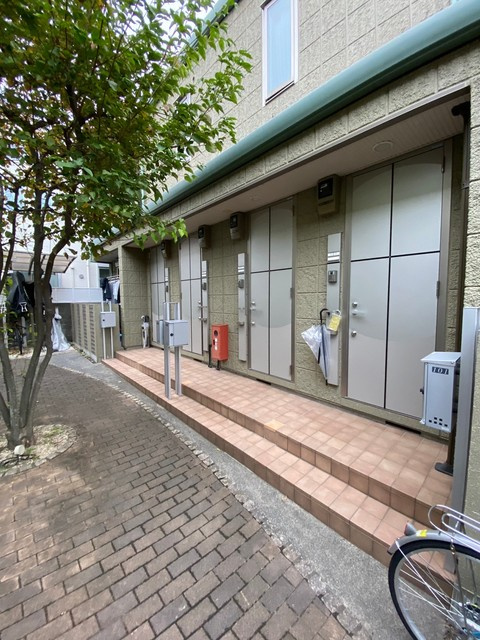 ガーデン欅　北棟のエントランス