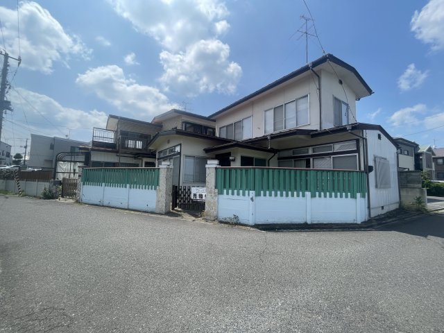 郡山市緑町　中古戸建の外観