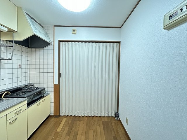 コーポはりまや2のその他|アコーディオンカーテンあり