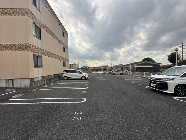 クラインガルテンみよしの駐車場