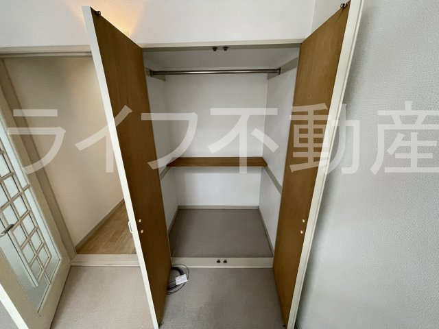 レオパレス東花園第3の収納|専用の収納スペースです