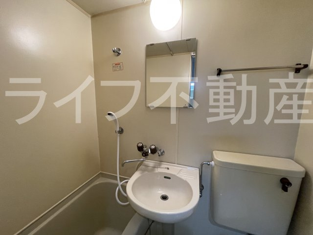 レオパレス東花園第3の独立洗面台|独立洗面台で身支度をすべて済ませてしまいましょう