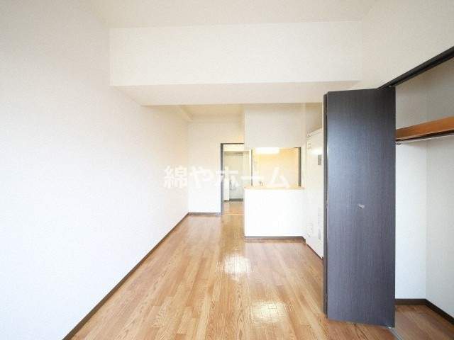 カシェット緑橋の居間・リビング|おしゃれな居間です