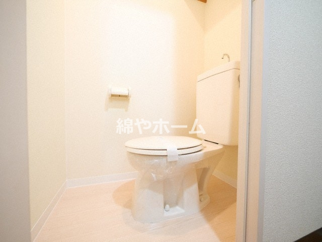 カシェット緑橋のトイレ|ゆったりとした空間のトイレです