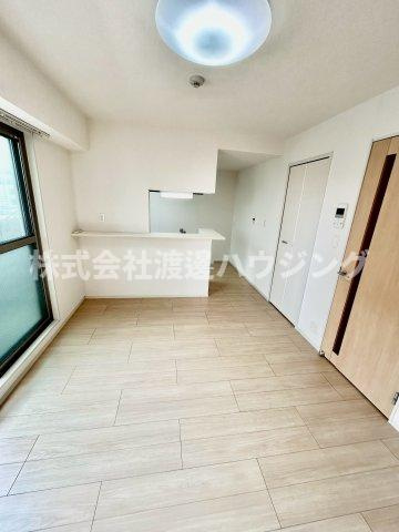 セレノアロッジオ江坂西の居間・リビング