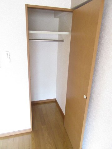 クロスステージ笹丘の収納