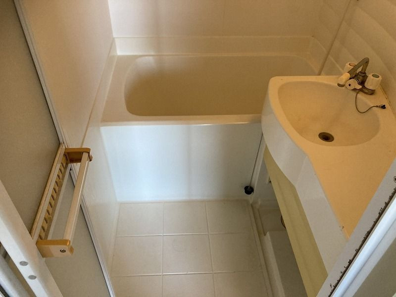 ルネスロワール天神サウスの浴室