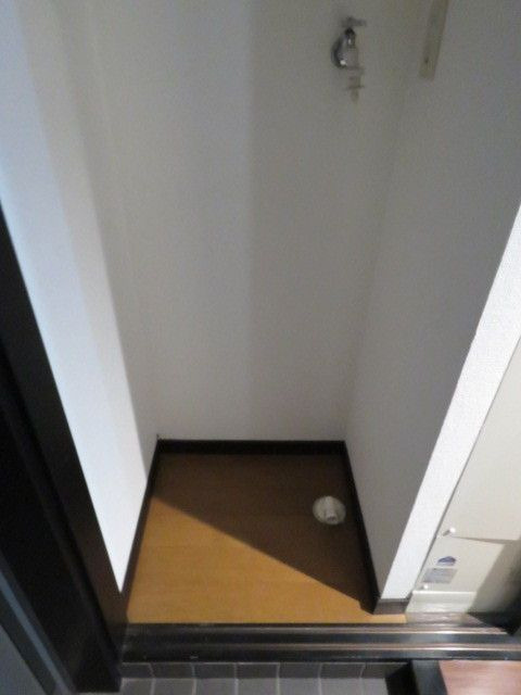 ピュアドーム大濠アクレームの玄関