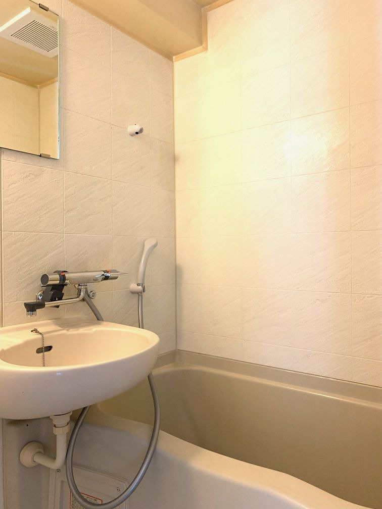 天神アーバンエクセル44の浴室