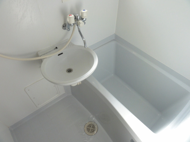 プリメール赤坂の浴室