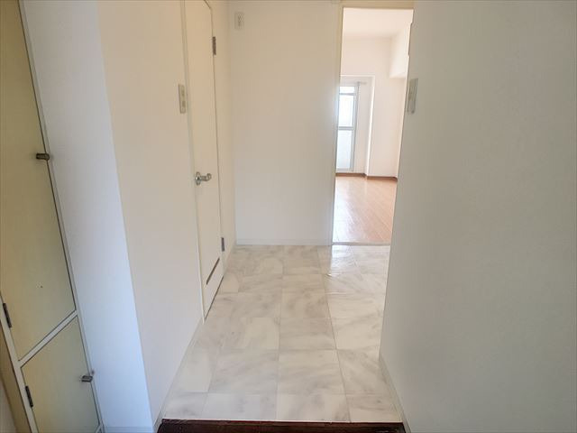 NK北天神ビルの内装