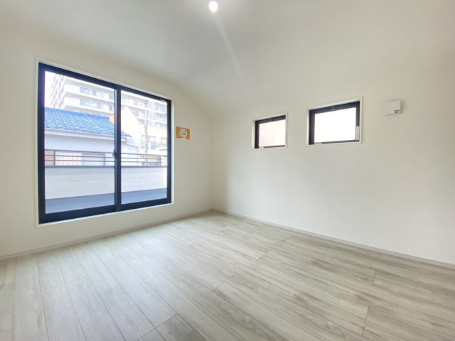 『八王子市新築戸建て』八王子市椚田町1212-15【仲介手数料無料】　４期の洋室|～仲介手数料無料☆八王子ひなた不動産～八王子市椚田町　新築戸建て