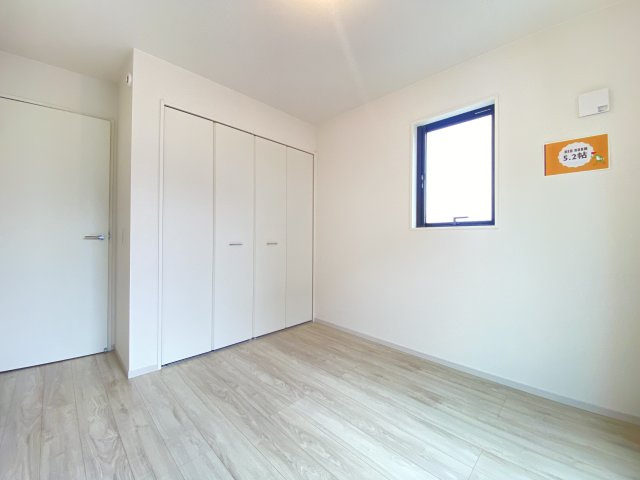 『八王子市新築戸建て』八王子市椚田町1212-15【仲介手数料無料】　４期の洋室|～仲介手数料無料☆八王子ひなた不動産～八王子市椚田町　新築戸建て