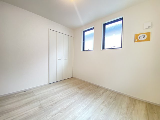 『八王子市新築戸建て』八王子市椚田町1212-15【仲介手数料無料】　４期の洋室|～仲介手数料無料☆八王子ひなた不動産～八王子市椚田町　新築戸建て