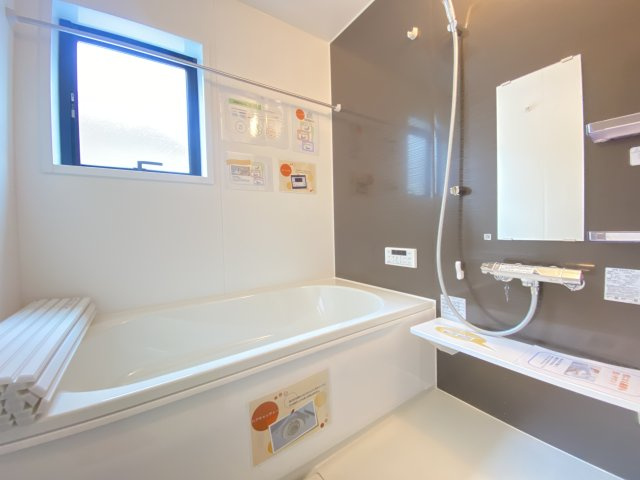 『八王子市新築戸建て』八王子市椚田町1212-15【仲介手数料無料】　４期の浴室|～仲介手数料無料☆八王子ひなた不動産～八王子市椚田町　新築戸建て