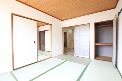 和室　6帖　収納付き