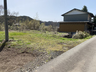 土地　高山市漆垣内町　280万円