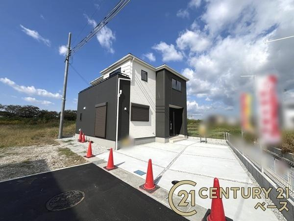 リーブルガーデン萱野 ３号棟 ／新築一戸建