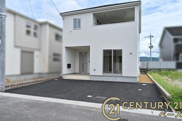 クレイドルガーデン杏町 １号棟 ／新築一戸建の駐車場|■現地撮影写真■駐車スペース２台分完備！