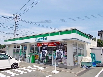 【周辺】 | レジデンスササハラ | ファミリーマート八景水谷店まで800m