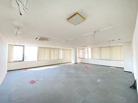 TSビルディングⅢのロビー|落ち着いたロビーです