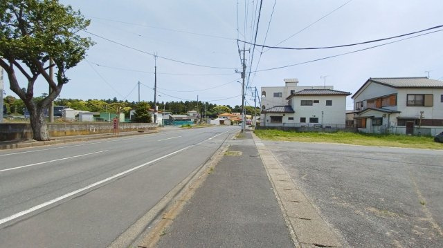 茨城県東茨城郡大洗町東光台　土地102坪の前面道路含む現地写真|道路