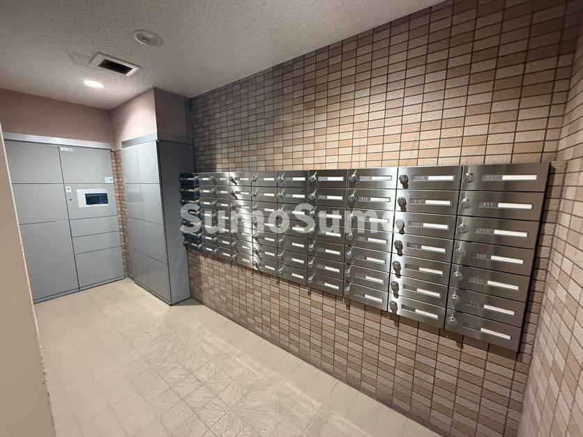 住吉山手コモンズC棟のロビー