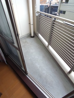 【バルコニー】