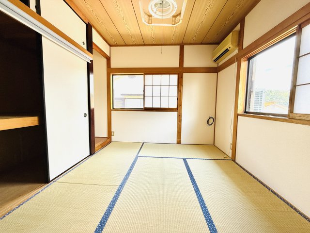 東松山市東平　中古戸建の和室|2階