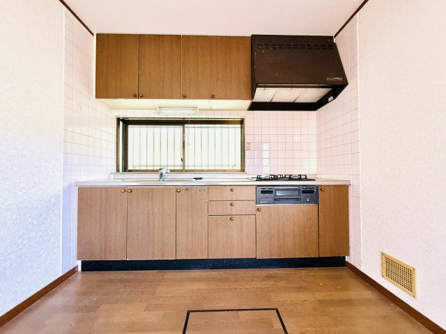 東松山市東平　中古戸建のキッチン