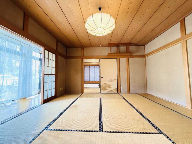 東松山市松山町1丁目　中古戸建の和室