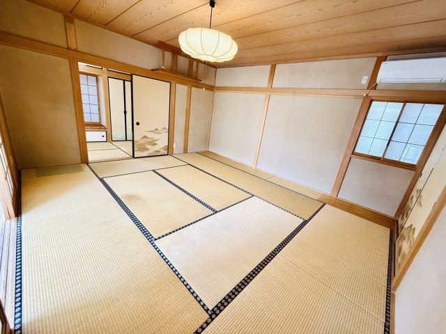 東松山市松山町1丁目　中古戸建の和室