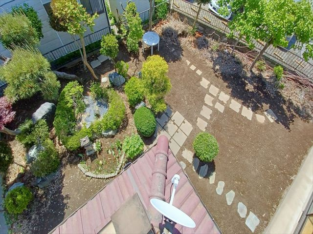 東松山市松山町1丁目　中古戸建の庭|バルコニーから