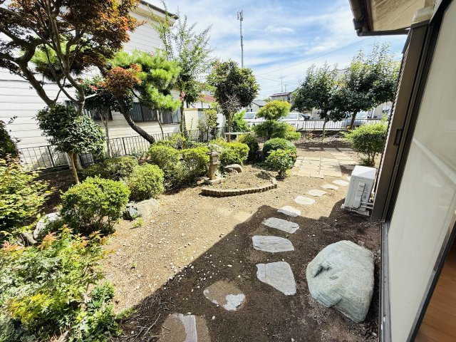 東松山市松山町1丁目　中古戸建の庭