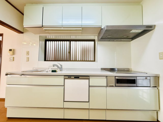 東松山市松山町1丁目　中古戸建のキッチン