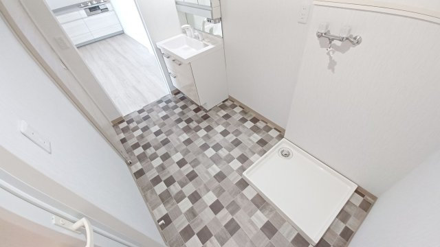 パークタウン五領第6団地7号棟のランドリースペース