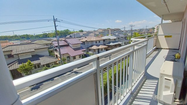 パークタウン五領第6団地7号棟のバルコニー|南側バルコニー