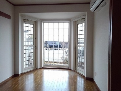 【居間・リビング】 | クレストヨコセキ