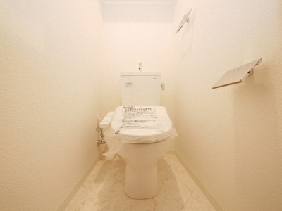 【トイレ】 | ゼオン大阪EAST | 落ち着いた空間のトイレです