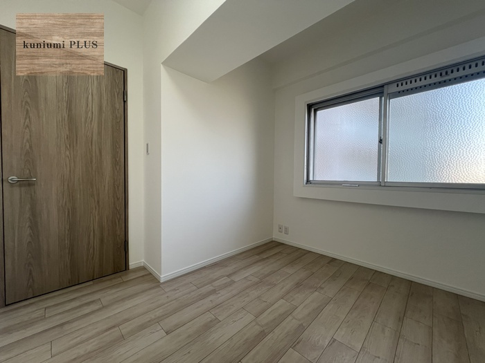 三陽ハイツ都島の洋室