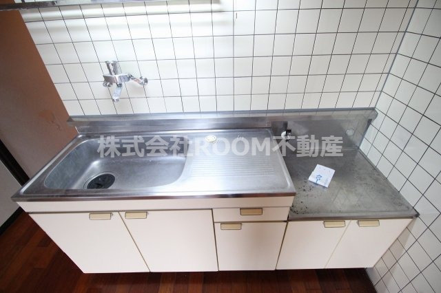 メゾンド都原のキッチン