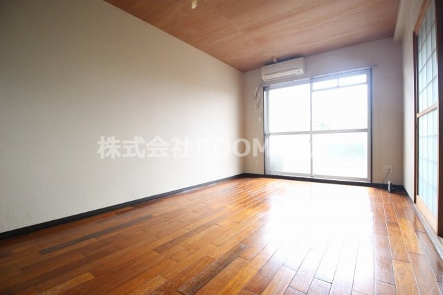 メゾンド都原の居間・リビング