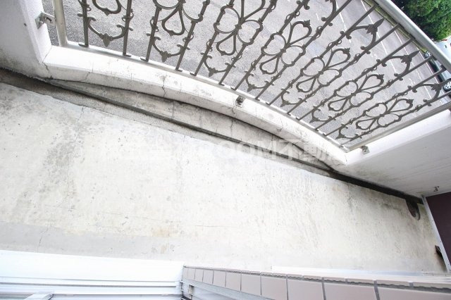 メゾンド都原のバルコニー